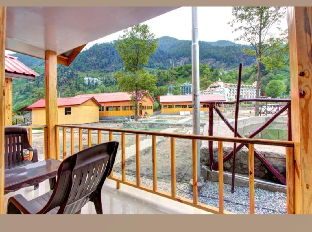 Hotel Shivalaya Retreat Manāli Exteriér fotografie