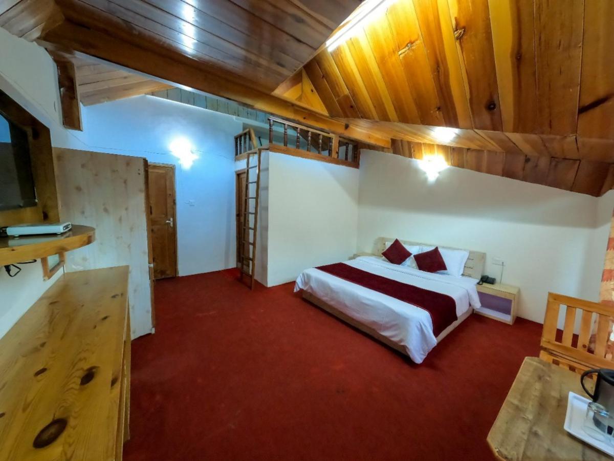 Hotel Shivalaya Retreat Manāli Exteriér fotografie